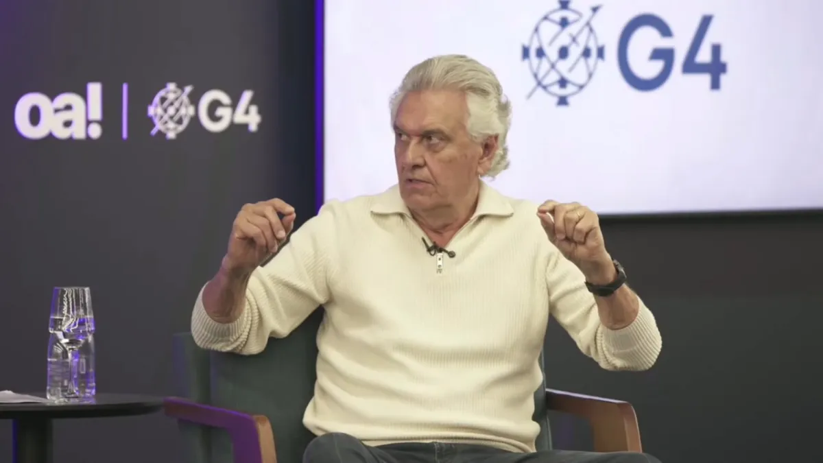 Caiado critica adversários e destaca histórico político durante sabatina presidencial