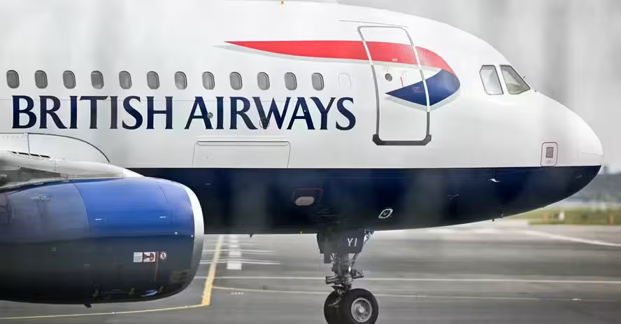 Escândalo na Aviação: Piloto é preso após gravar vídeos íntimos escondido com 16 mulheres