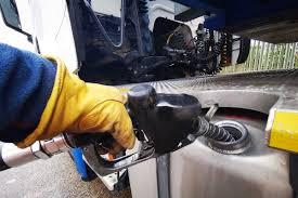 Governadores rejeitam pedido de Lula para reduzir ICMS do diesel; entenda os motivos