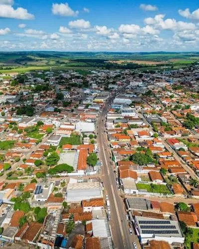 Lei que transforma vigias em guardas municipais em Indiara levanta questionamentos jurídicos